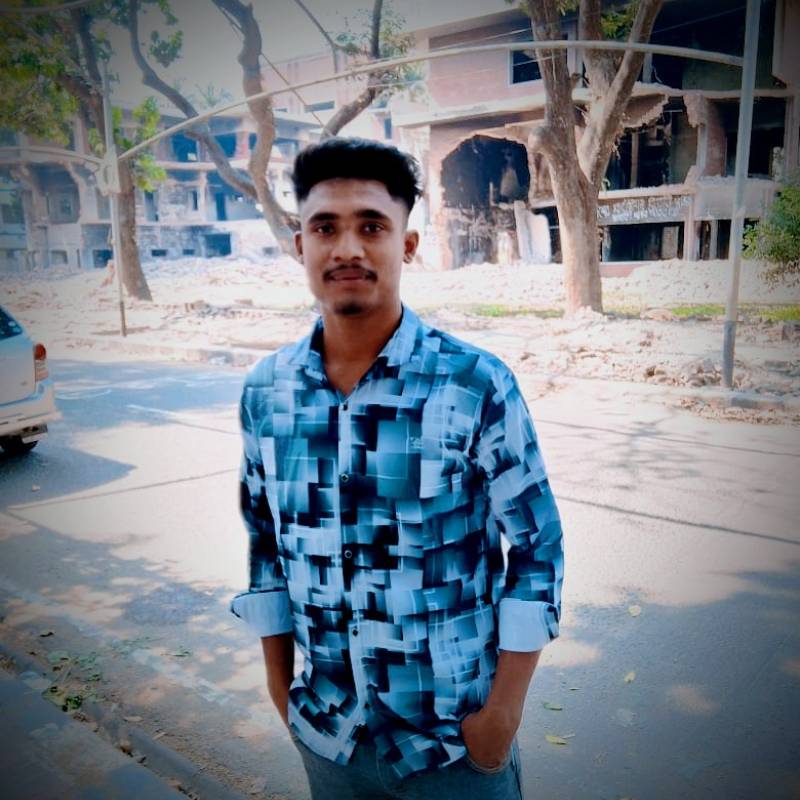 Arif khan, 31, Riga