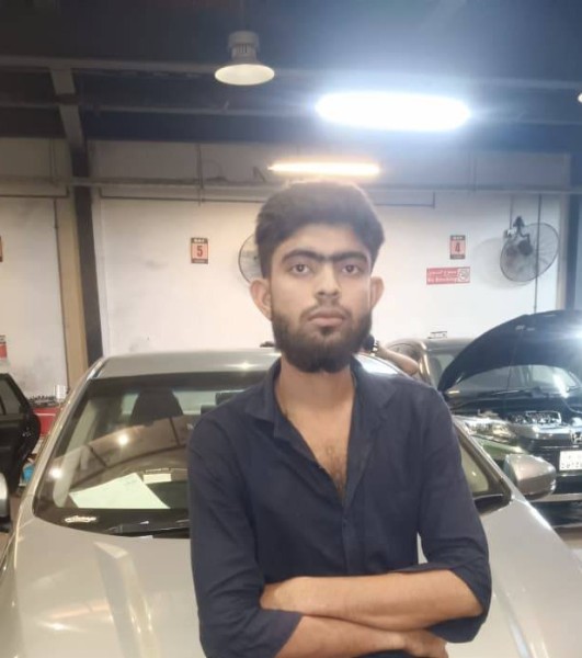 musa, 29, Edmonton