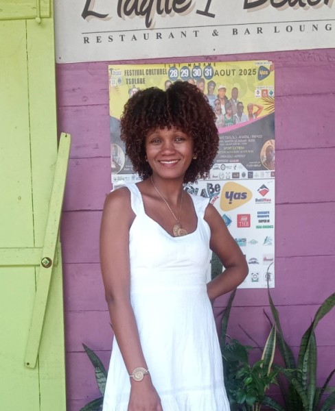 Prisca, 32, Douala