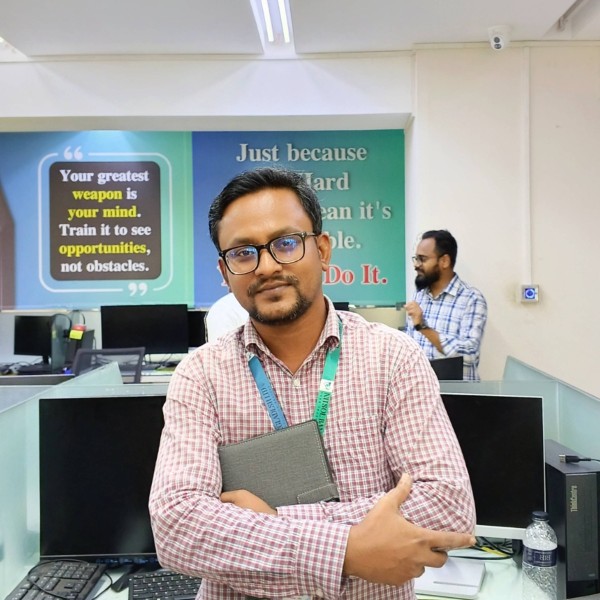 TUHIN, 35, Khulna City from Bangladesh