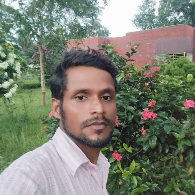 NAZMUL, 35, Mohammadpur Dhaka 
