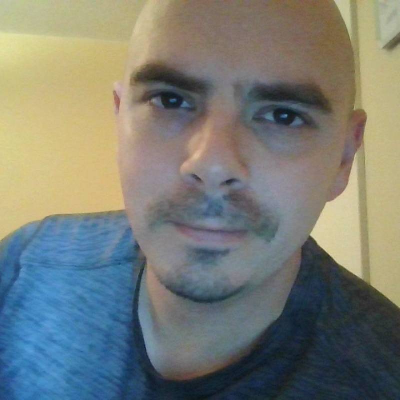 Scott, 37, Glasgow