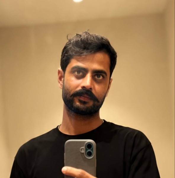 Deepak, 29, i am an easy going and simple lady seeking for a life partner i am a kind and god fearing lady who believe in life