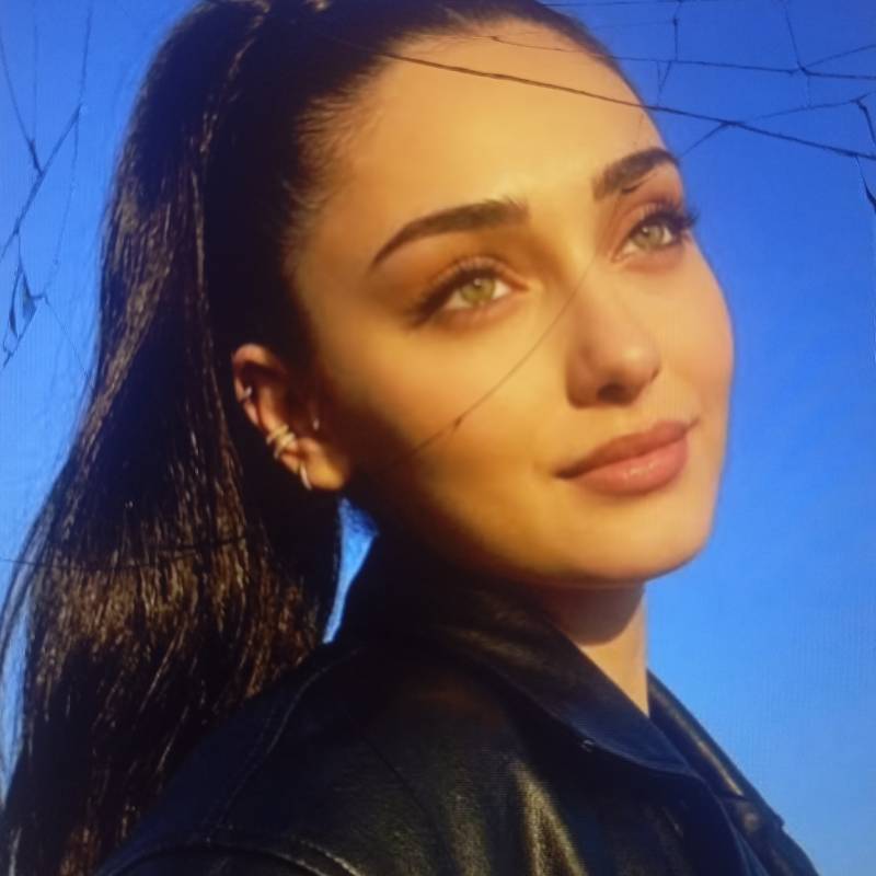 Eda, 28, Houston Texas
