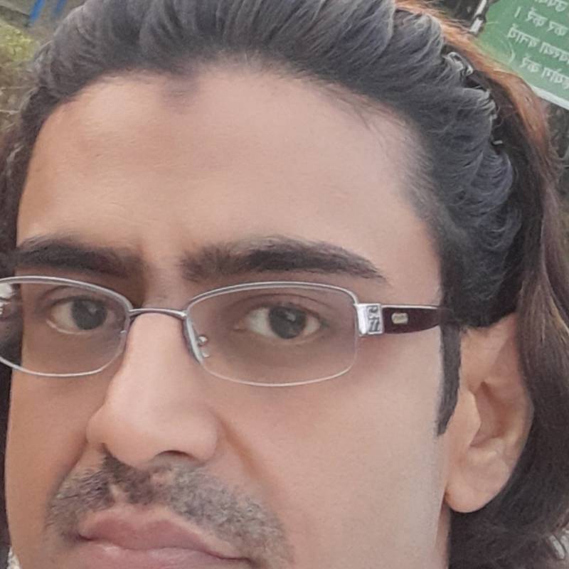 Dr. FATEH SINGH, 32, Miami fl