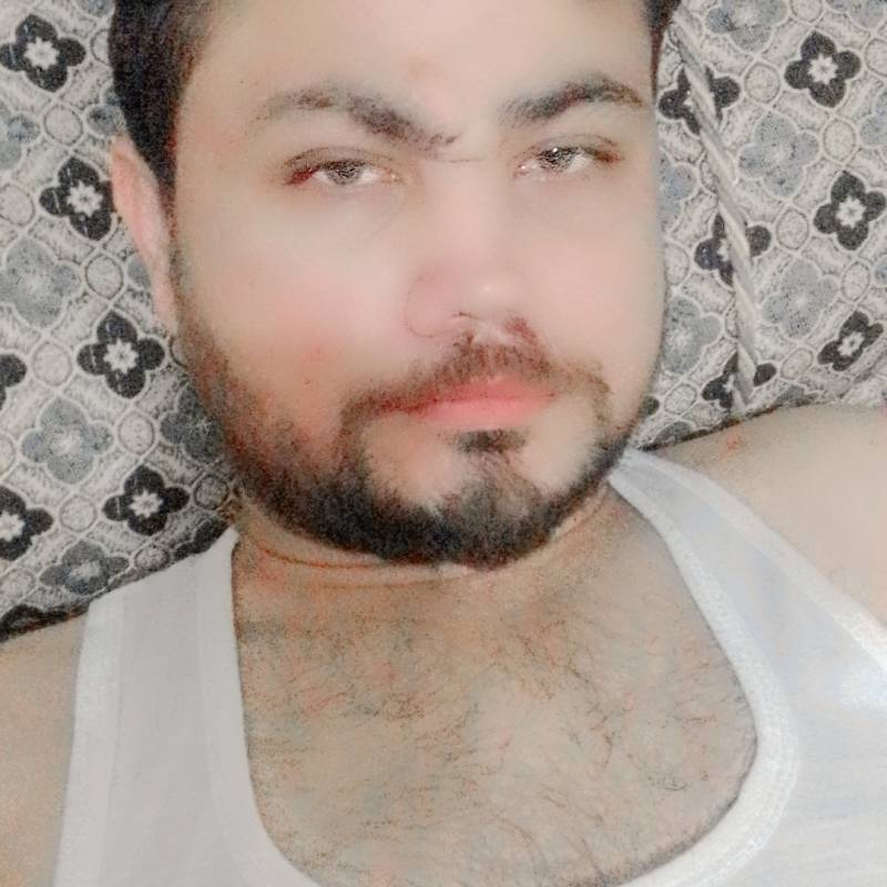 Shah, 33, UK
