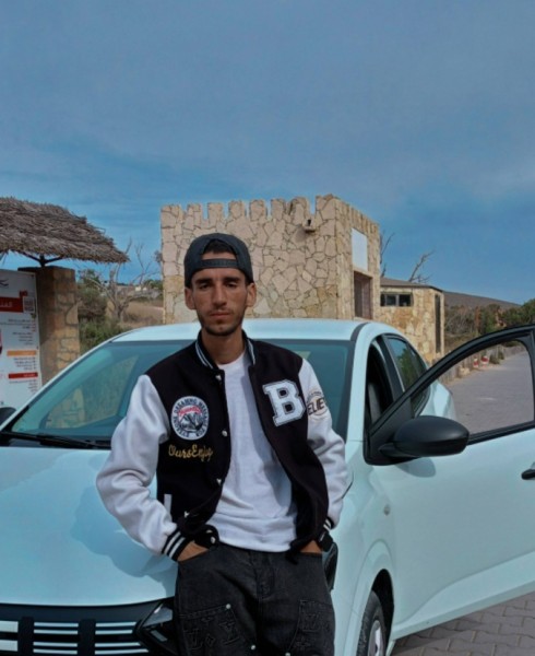 Elmahdi, 24, Mymensingh