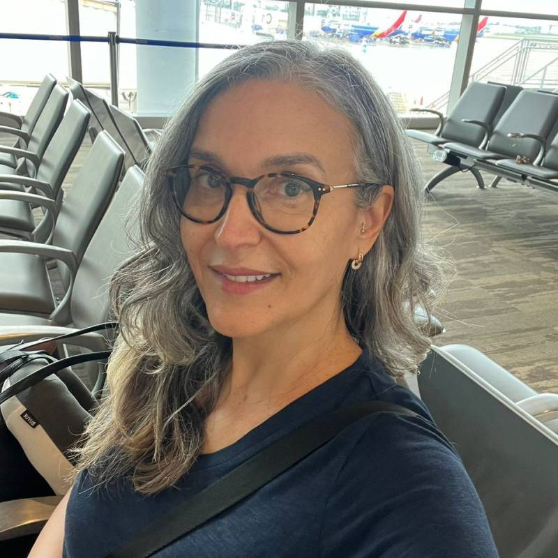 Angela, 35, Senegal