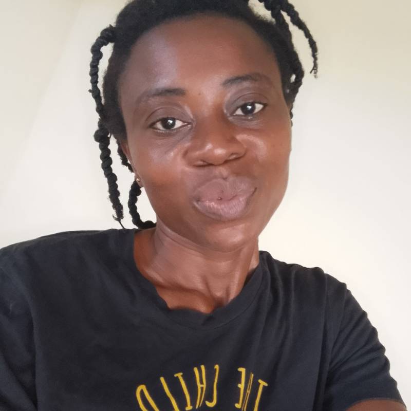 Nana, 34, Florida