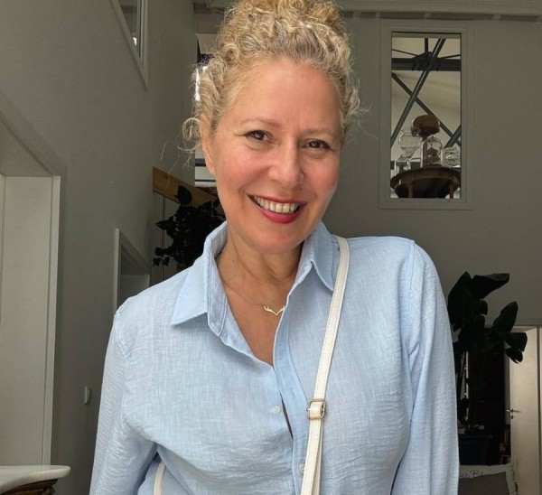 Asta, 54