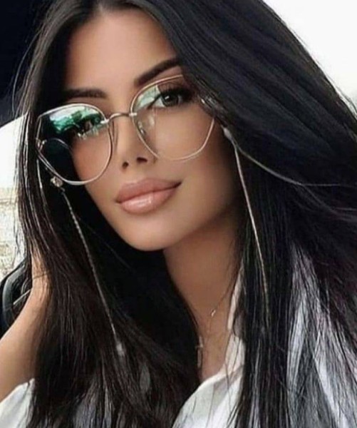kim, 31, Miami Florida