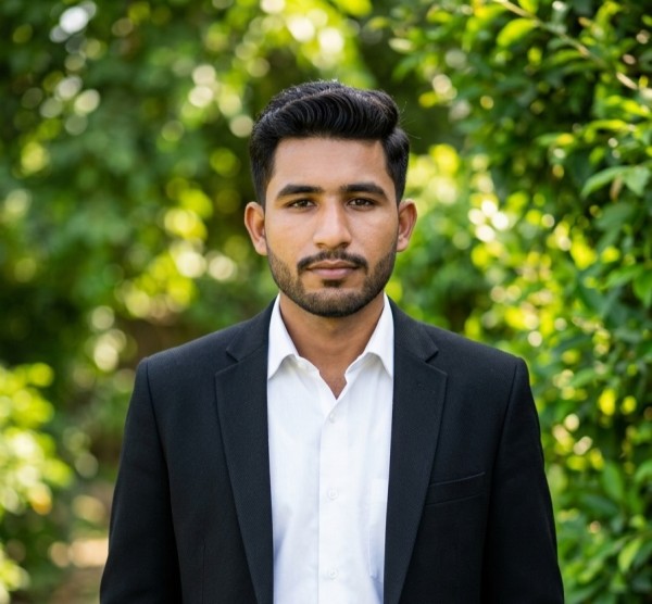 Ch Yasir, 19