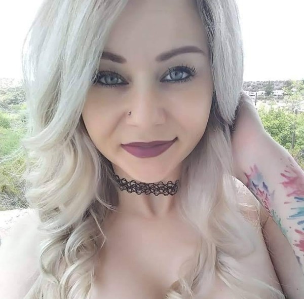 Michelle Burns, 35, Algeria