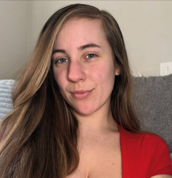 Bella, 50, United Kingdom