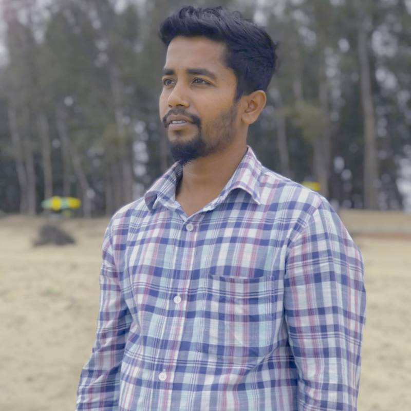 Monir, 29, Miami