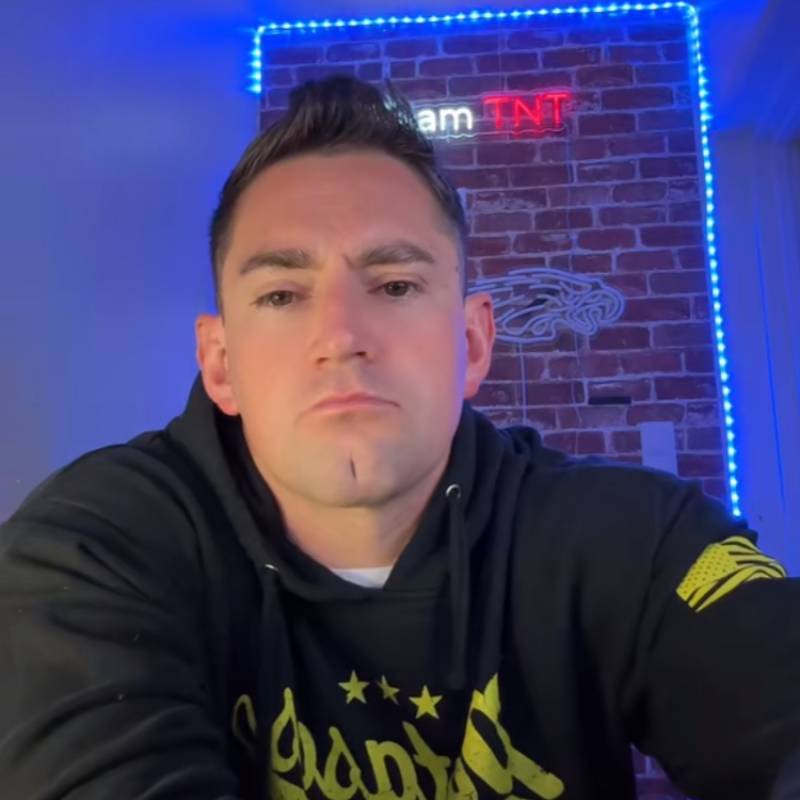 George Gibson, 39, Vico del gargano
