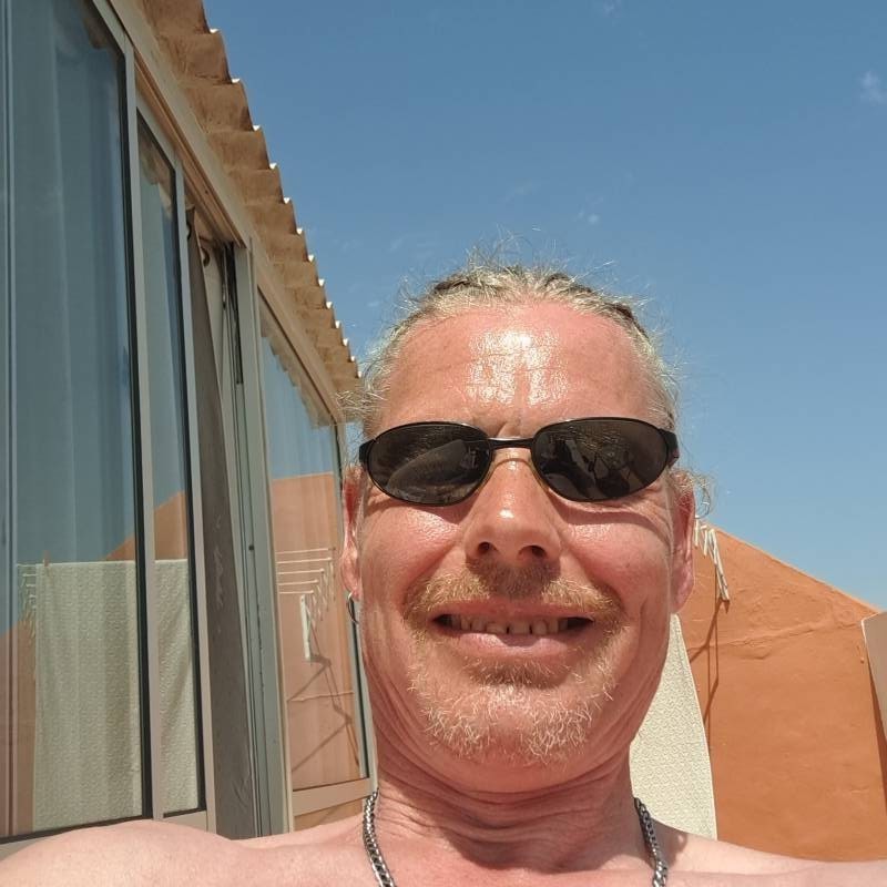 jon, 54, Edmonton