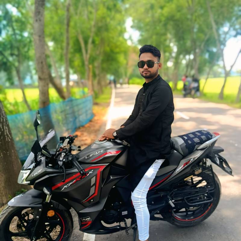 Asifkhan, 24, Exeter