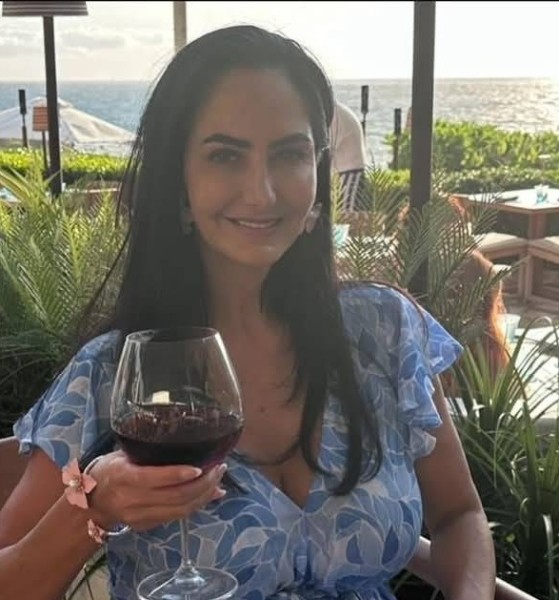 Sonia, 41, Dhaka