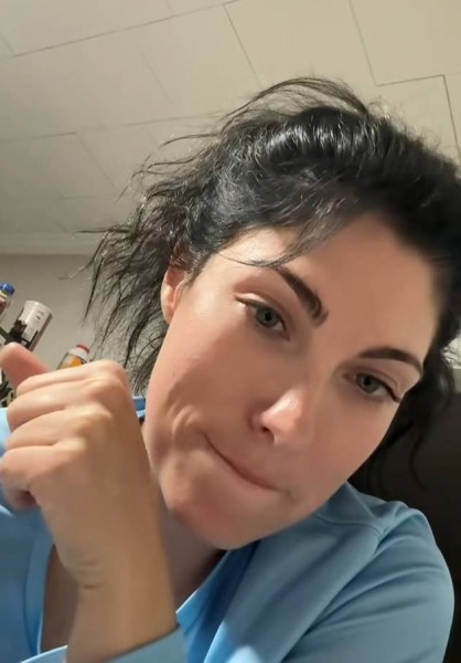 Taylor  Naomi, 35, borguna