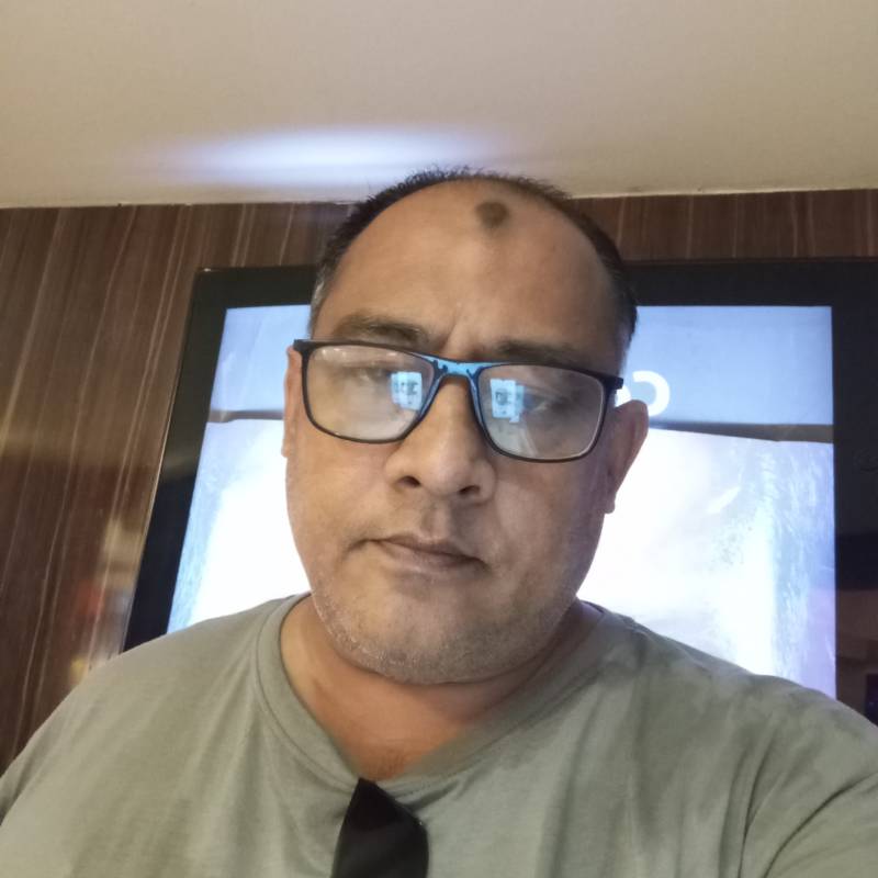 Shuvo, 46, Australia