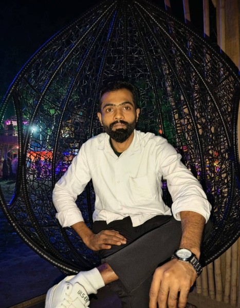 Tapon, 30, redhill surrey england