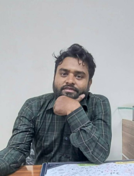 KM LOKMAN, 30, DAKAR