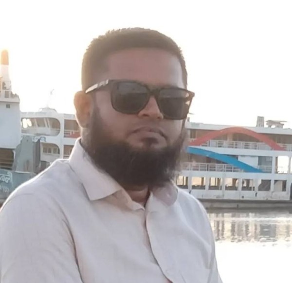 Toriqul Islam, 38, Canada