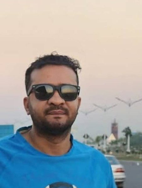 Akash, 41, Germany