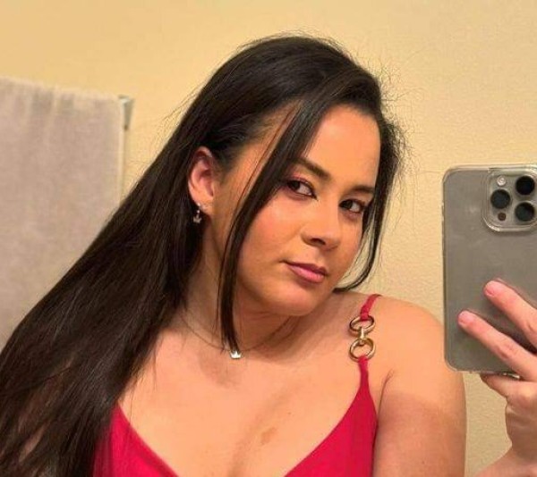 Eliska, 32, Addison TX