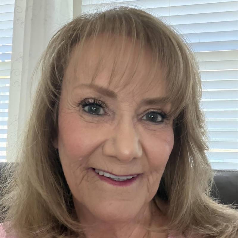 Rebecca, 47, Minnesota
