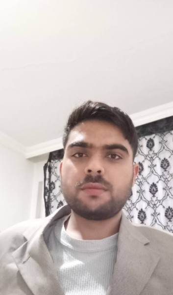 Ali, 25, Iran