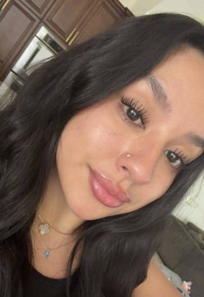 Ellen, 26, New York