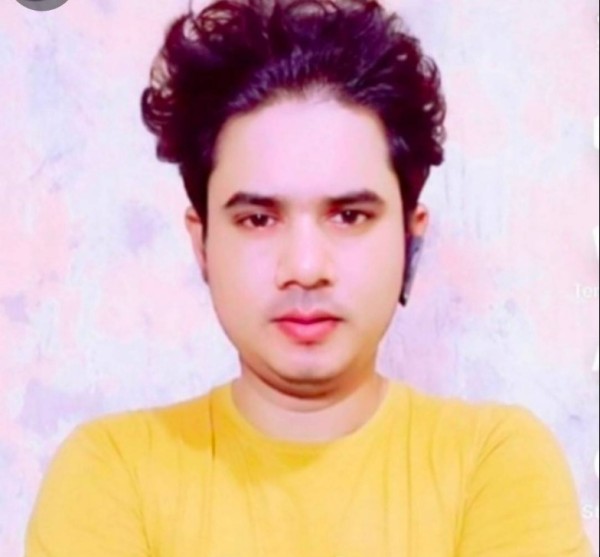 Saimon, 31, Cleveland Ohio