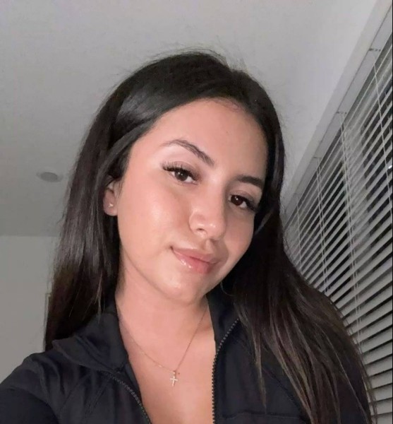 Karen Scott, 40, Russia