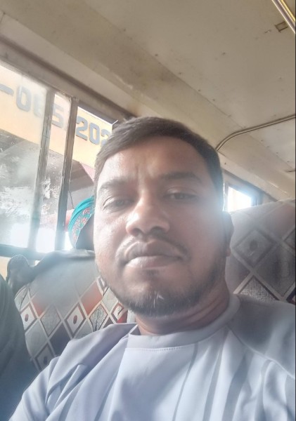 MD, 33, Brussels