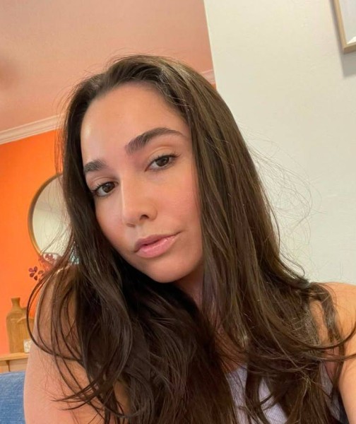 Sandra joy, 29, Toronto