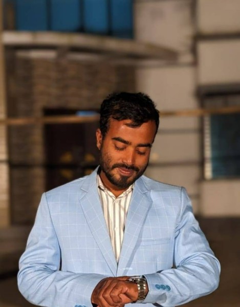 Md Abdullah, 25, Almer a Espa a