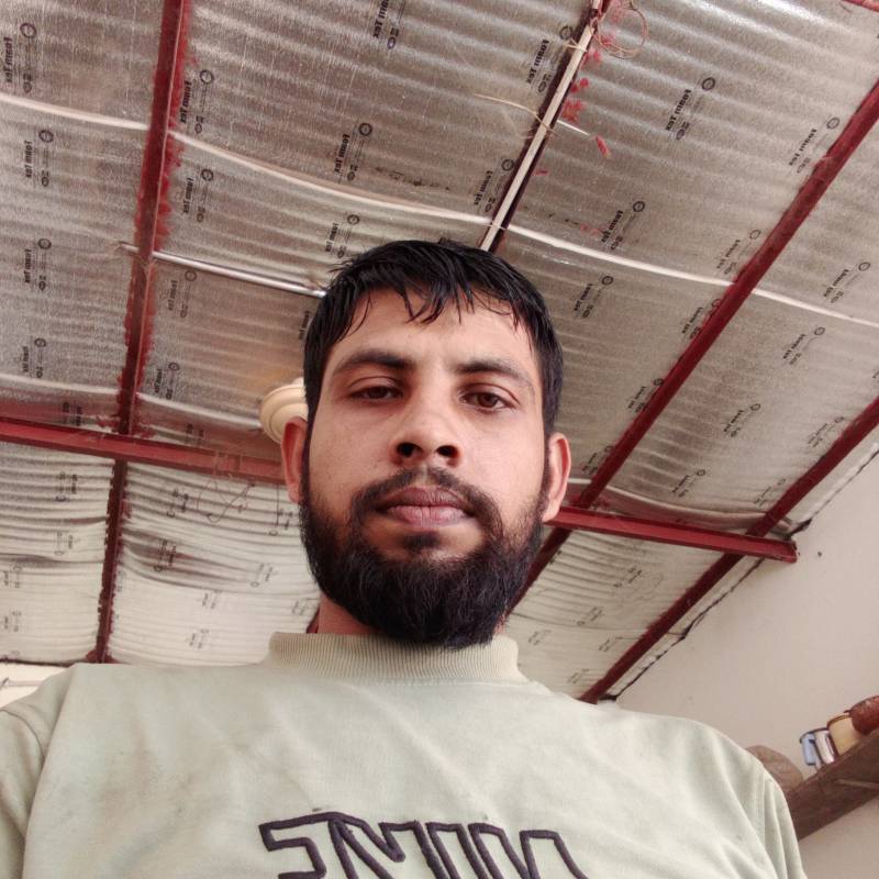 Monir-Jibon, 25, United kingdom