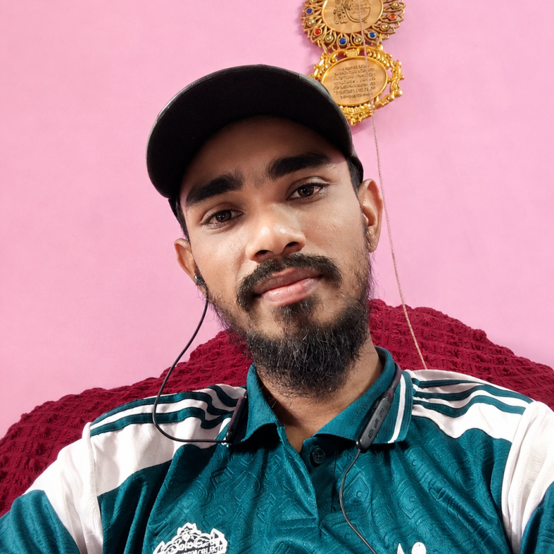 Mominul Islam, 25, India