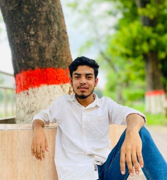 Riyad, 26, GERMANY