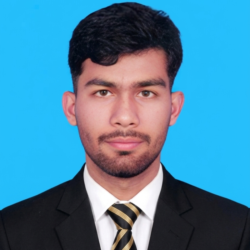 Liloy Ahmed, 24, Paris