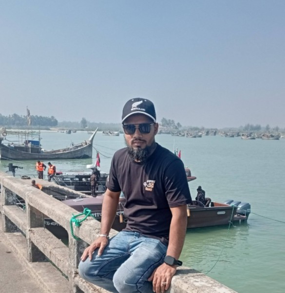 Alamgir Hossain, 31, El cajon