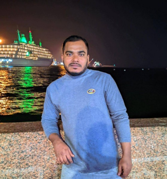 Niloy, 20, Greenville NC