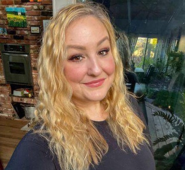 Ivana, 36, Goa