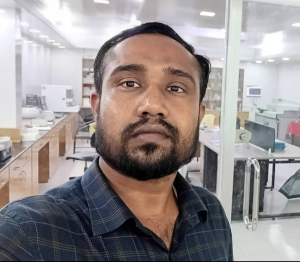 Reza, 37, Narayangonj