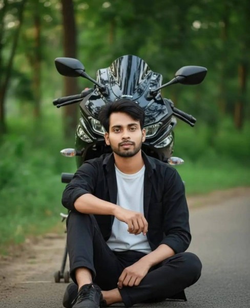 Md Sazzad Hosenbabu, 26, Shikrapur