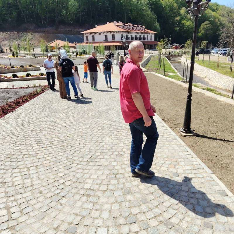 Petar dating