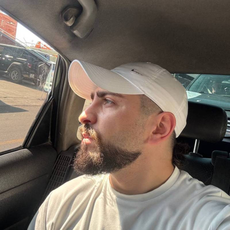 Luka52123 dating