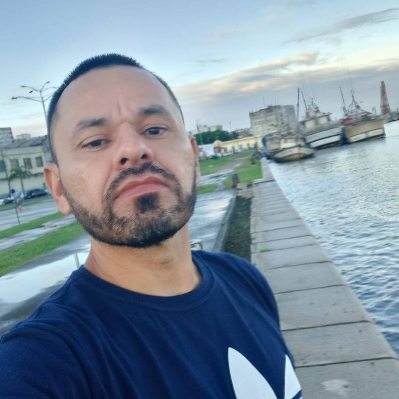 thiago70346 dating